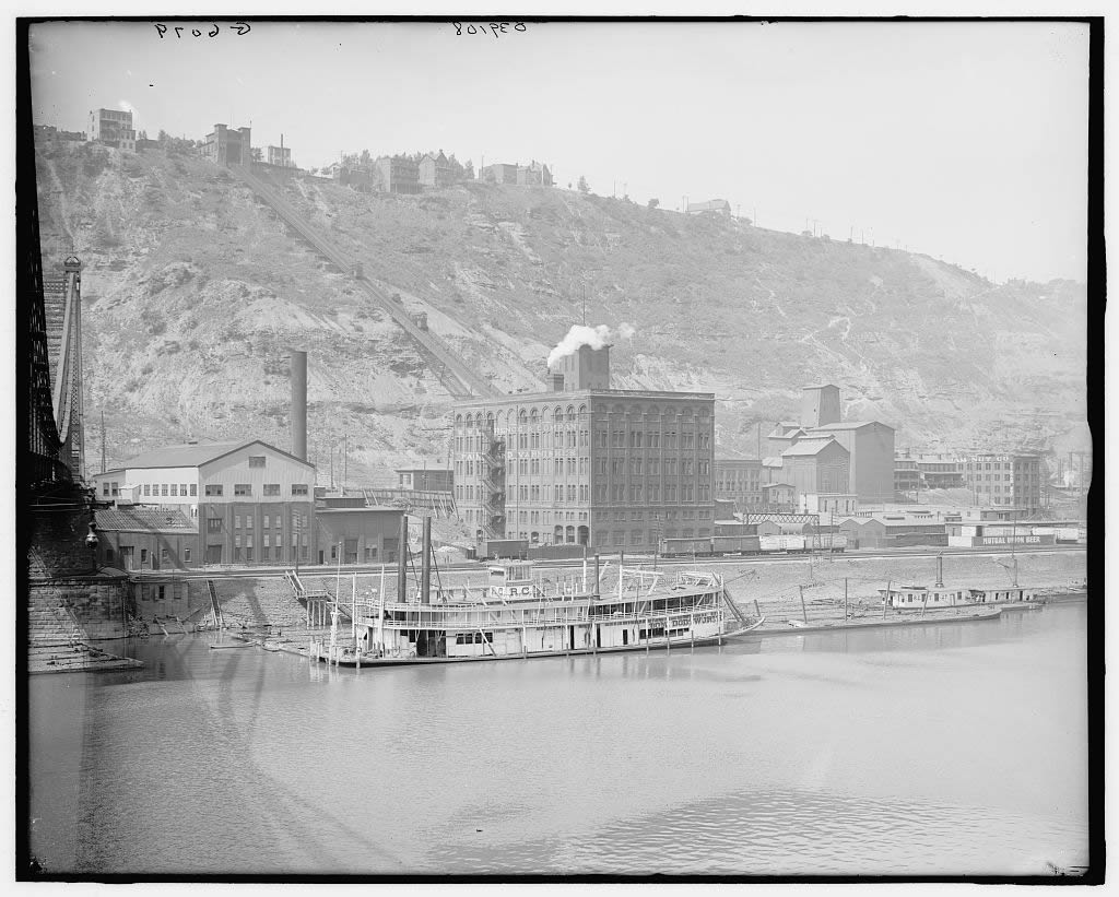 Early view of the Incline from below